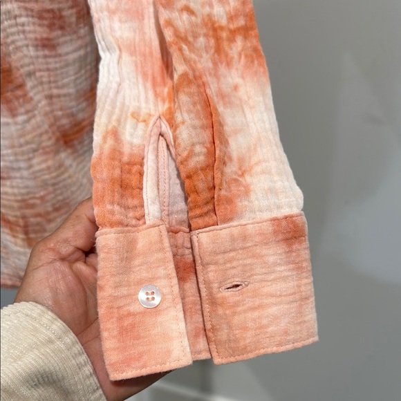 ROAN + RYAN SIZE XS White and Orange Long Sleeve Relaxed Button Down Shirt - Picture 6 of 10